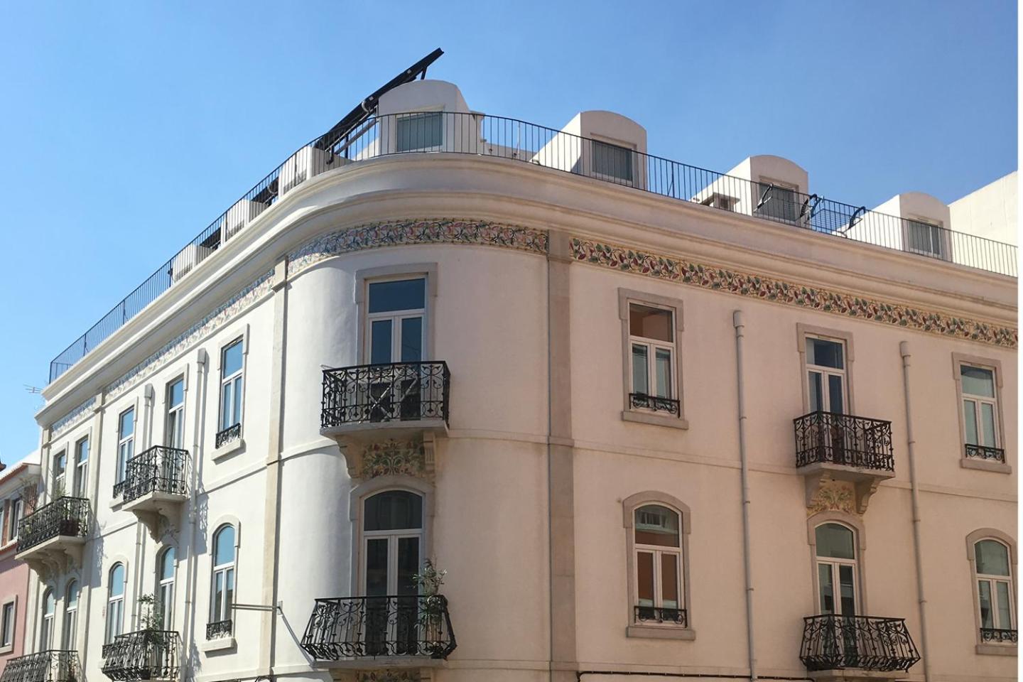Sunny 3Bdr Apartment In Graca By Lovelystay Lisboa المظهر الخارجي الصورة