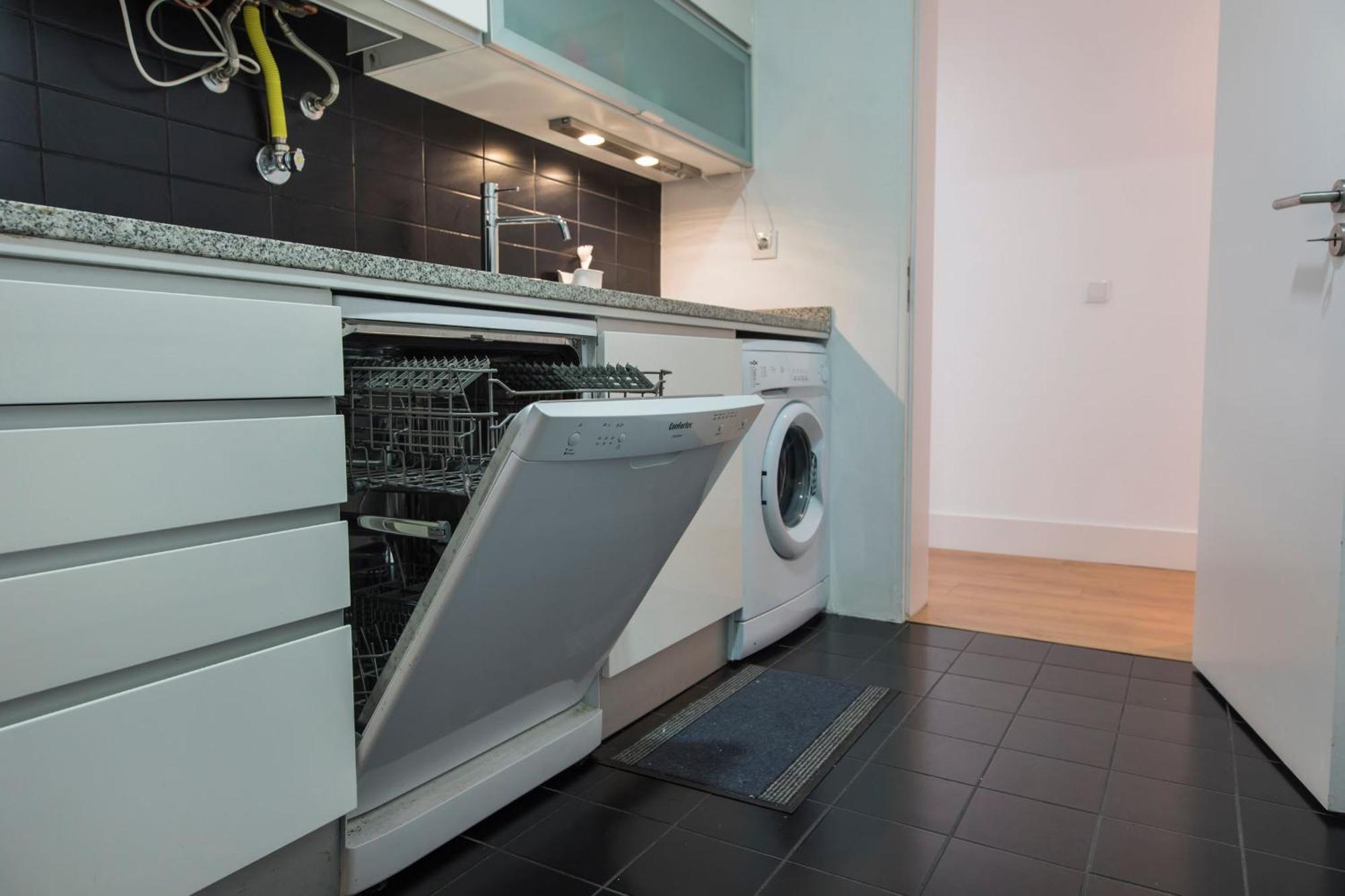 Sunny 3Bdr Apartment In Graca By Lovelystay Lisboa المظهر الخارجي الصورة
