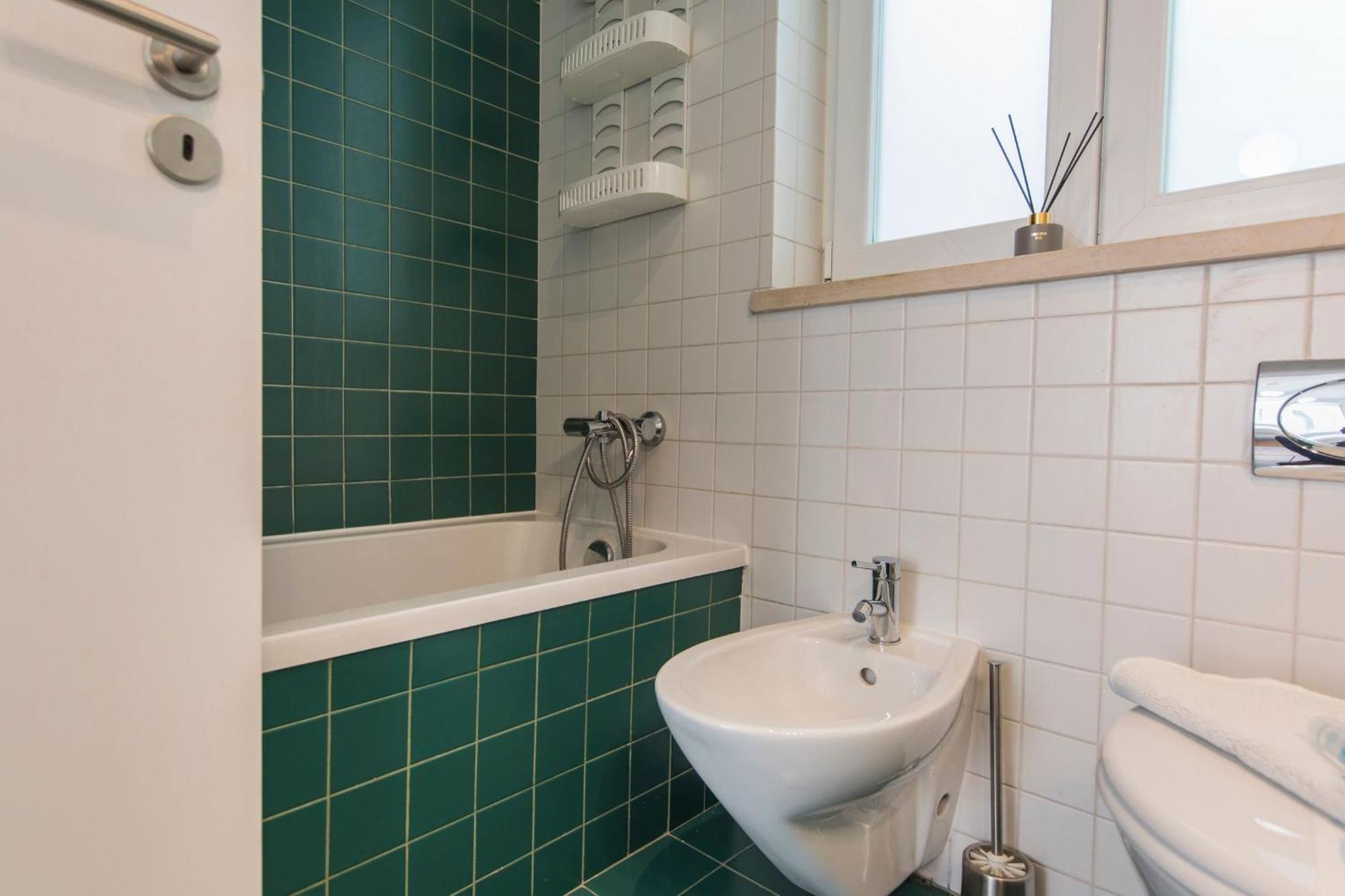 Sunny 3Bdr Apartment In Graca By Lovelystay Lisboa المظهر الخارجي الصورة